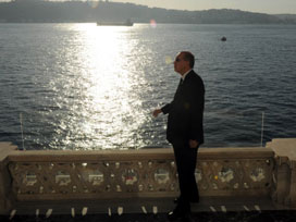 Başkan Erdoğan aşık olduğu İstanbul'u izledi 