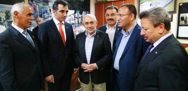 Bozdağ: Tabelalarımızı Türkçeleştirelim
