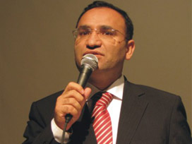 Bozdağ, ilk 3 madde için garanti verdi