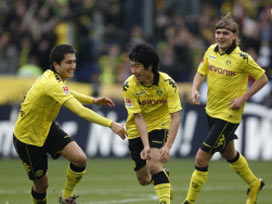 Bundesliga'da Dortmund şampiyonluğa yürüyor
