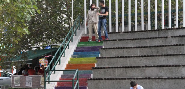 Bursa'da da merdivenler renklendi 