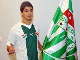 Bursaspor, Mehmet Sak'ı transfer etti 