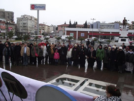 CHP’li kadınlardan basın açıklaması 