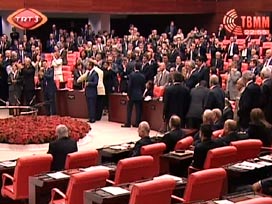 CHP'nin KPSS teklifi Meclis'ten geçmedi 