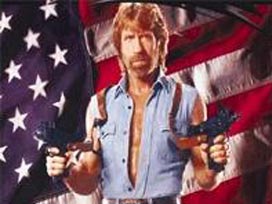 Chuck Norris geri döndü  