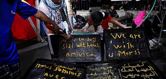 Darbe karşıtı kurabiyelerle protesto 