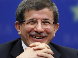 Davutoğlu bugün Sincan Özerk Bölgesi'nde 