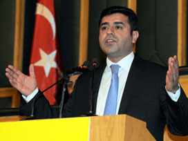 Demirtaş: Ha Abdulhamit ha Erdoğan 