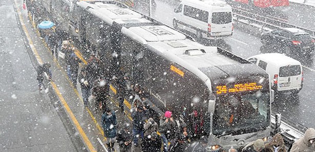 Dikkat! İstanbullular için kar uyarısı 