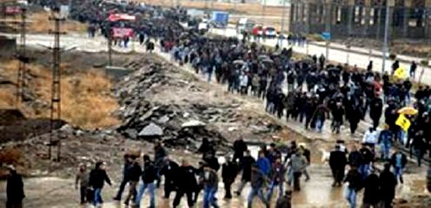 Diyarbakır Kulp'ta 23 vatandaş için anma töreni 