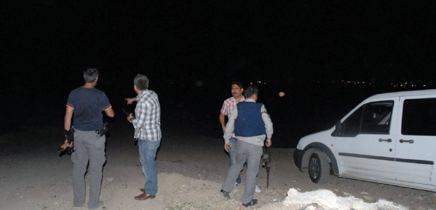 Diyarbakır'da polise silahlı saldırı! 