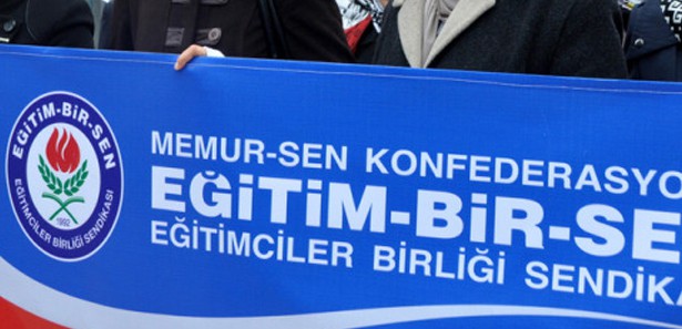 Eğitim-Bir-Sen başörtüsüne özgürlük istedi 