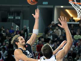 Efes Pilsen'in Real Madrid karnesi 