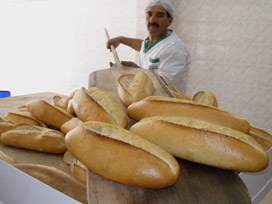 Ekmek zammı tartışmalara neden oldu 