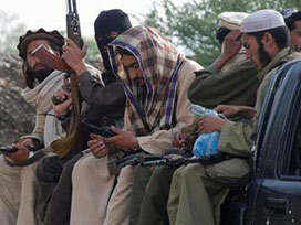 El Kaide 73 askeri serbest bıraktı 