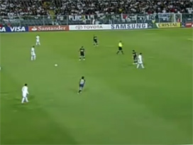 Elano 40 m'den gol attı / 