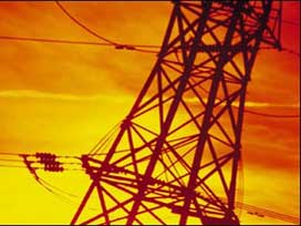 Elektrik akımına kapılan 2 kişi yaralandı