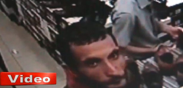 En saf hırsız: Güvenlik kamerasına poz verdi!