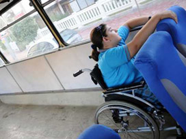Engelli kamu çalışanına servis hakkı 