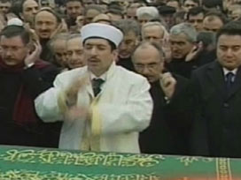 Erbakan için ilk tören Ankara'daydı 