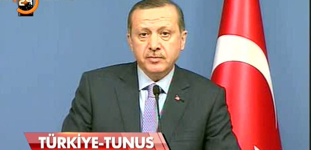 Erdoğan: O akademisyenler görevini bıraksın 