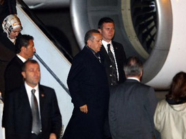 Erdoğan Türkiye'ye döndü 