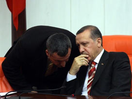 Erdoğan, hastaneye kaldırılan vekili ziyaret etti