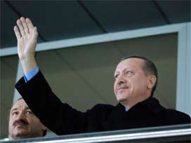 Erdoğan şehit heykellerinin açılışını yaptı