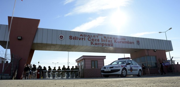 Ergenekon'da 19 yakalama, 6 tahliye talebi