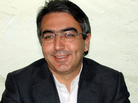 Erkan Mumcu'nun MHP'ye mi geçecek? Erkan Mumcu'nun MHP'ye mi geçecek?