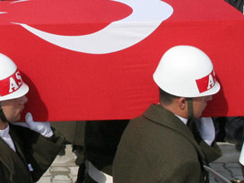 Erzurum, şehidini son yolculuğuna uğurladı