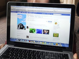 Facebook'ta 'mahremiyet' operasyonu