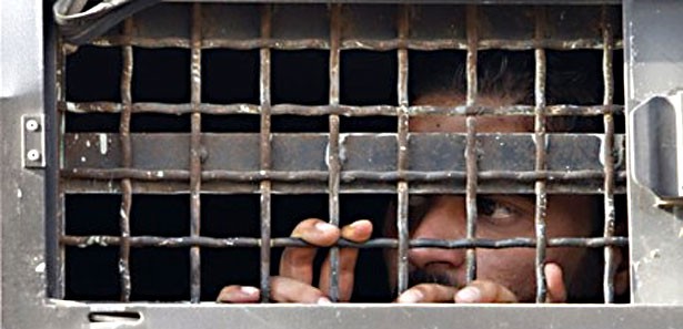 Filistinli mahkûmların çocuk operasyonu 