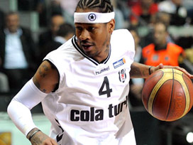 Futbol tekeline 'Iverson' molası