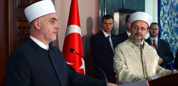 Gül'den  Reis-ül Ulema Kavazoviç'e destek sözü 