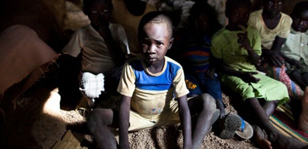 Güney Sudanlı çocuklar uyku hastalığının pençesinde 