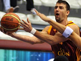 Galatasaray deplasmanda güldü: 89-70 