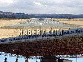 Gaziantep Havalimanı'nda dehşet anları!