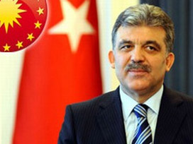 Gül, Müslüman ülke liderlerini telefonla aradı