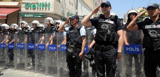 Hüseyin Çapkın'dan polislere müjdeli haber