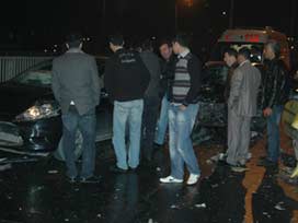 Haliç'te 8 araç birbirine girdi / GALERİ
