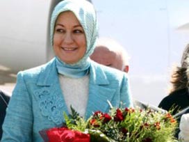 Hayrünnisa Gül: Başörtü zamanla çözülür