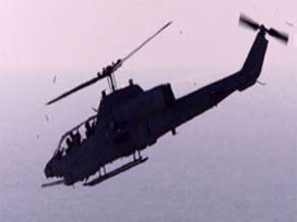 Hong Kong'da helikopter göle düştü