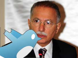 İKT Genel Sekreteri İhsanoğlu da Twitter'da 