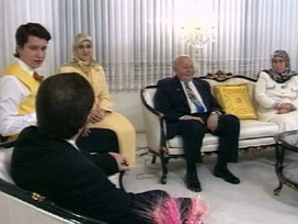 İZLE Başbakan Erbakan'ın ilk röportajı 