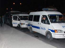 İki kızın kaçırıldık yalanı polisi alarma geçirdi