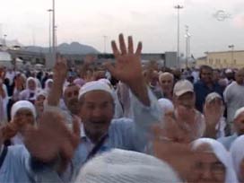 İlk Türk Hacı kafilesi yurda döndü -