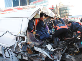 İstanbul Maltepe'de kaza: 2 ölü 