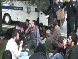 İstanbul'un böyle polisleri de var 