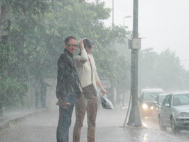 İzmir'e sağanak yağış uyarısı 